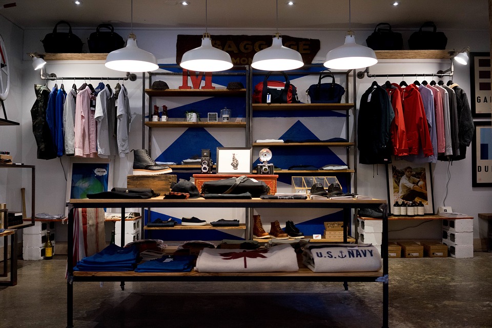 Luxury Retail Lighting Design: Custom Solutions to Enhance Brand Prestige & Sales